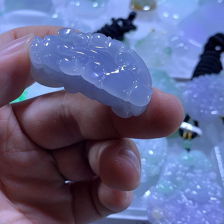 颈饰未镶嵌翡翠天然翡翠A货吊坠