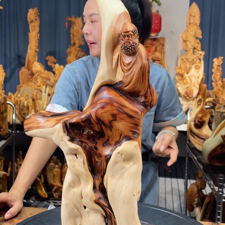 柏木（崖柏）随型摆件