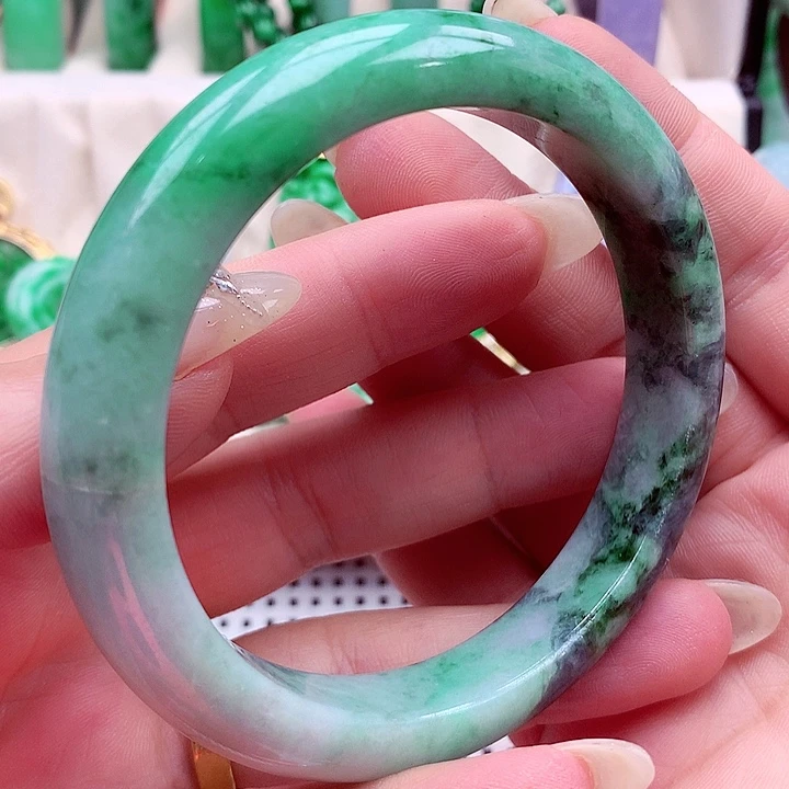 翡翠未镶嵌手镯翡翠手镯