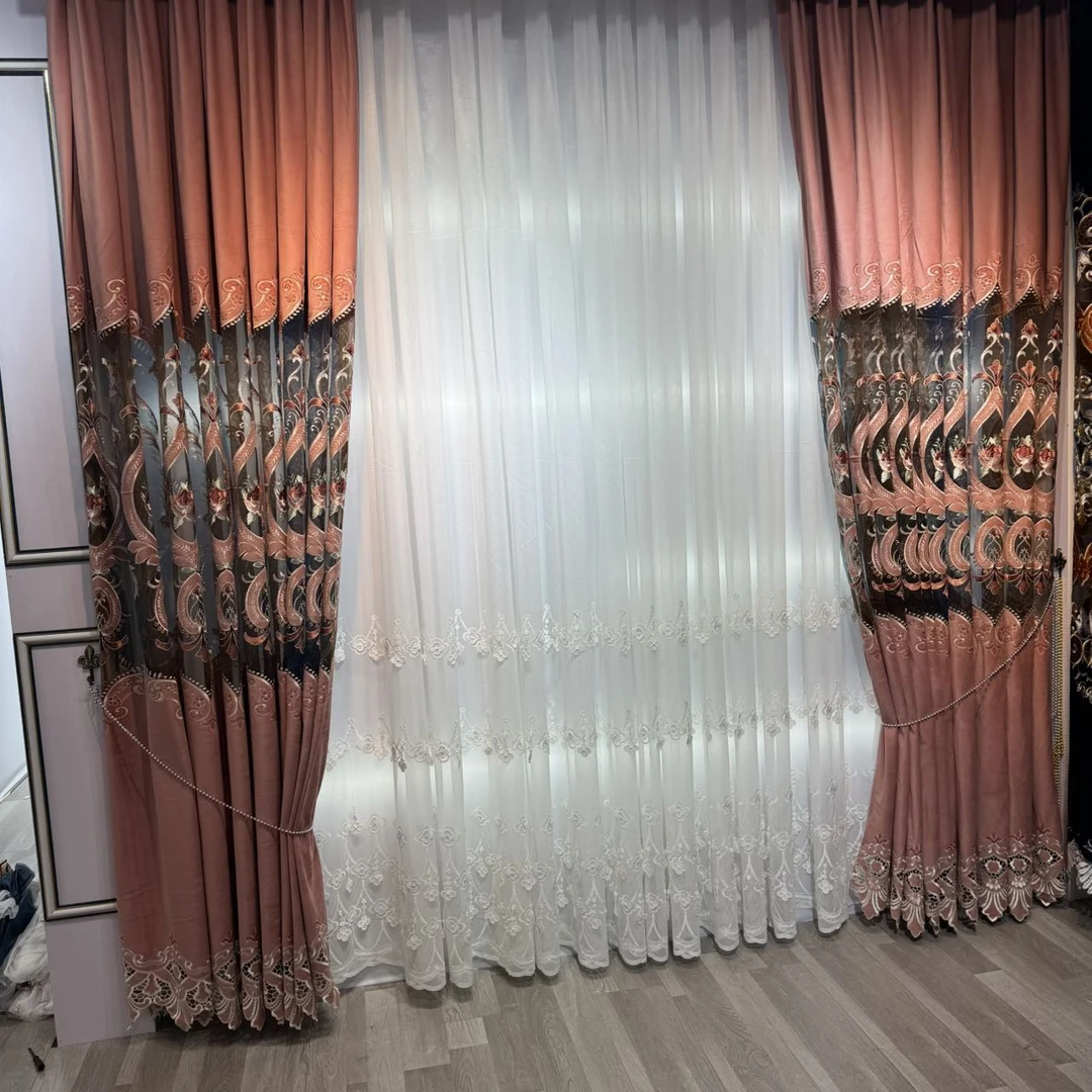 粉色卧室窗帘【花丝组织】