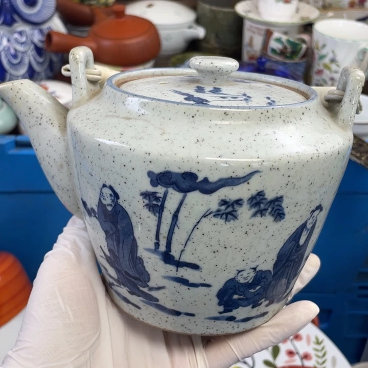 他家瓷器真美…开播了