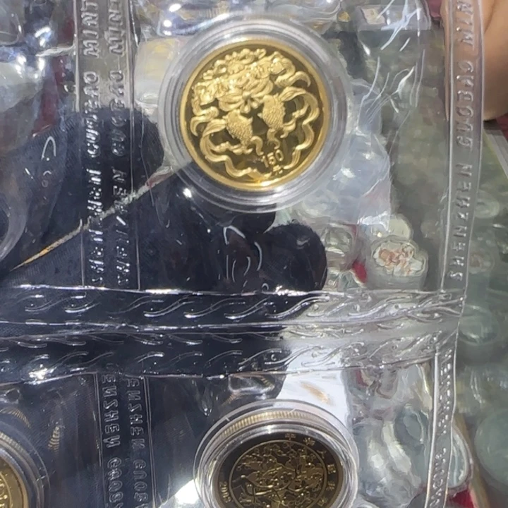 纯金2003年中国民俗-春节1/3盎司精制金币 原封带证书