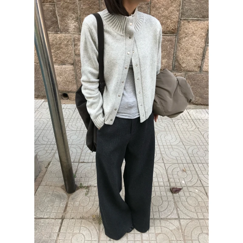 ZHONG HE · 25秋冬新款休闲舒适保暖毛衣加厚高领羊毛开衫外套女