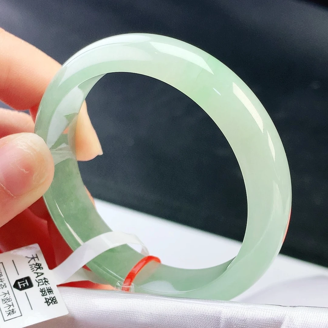 未镶嵌手镯翡翠52圈