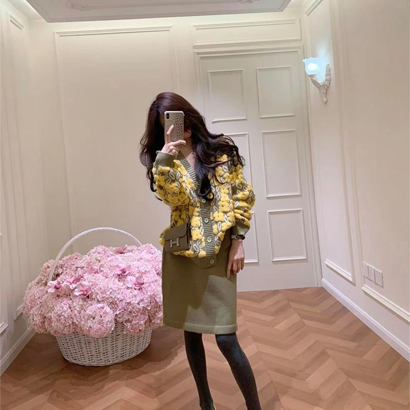 韩系小众套装时尚洋气设计感休闲百搭长袖外套高腰包臀半身裙