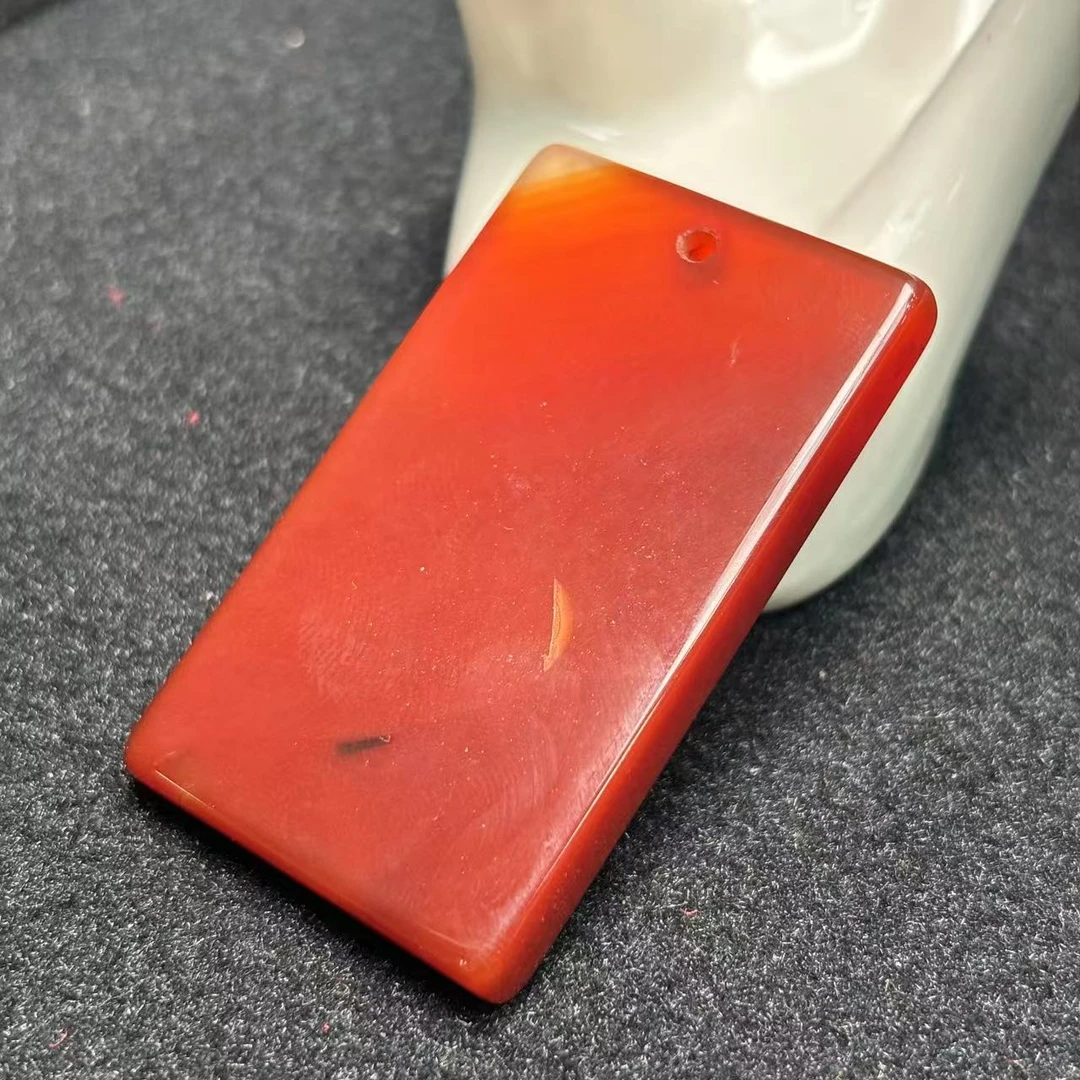 S8014-战国红玛瑙红无事牌-配绳