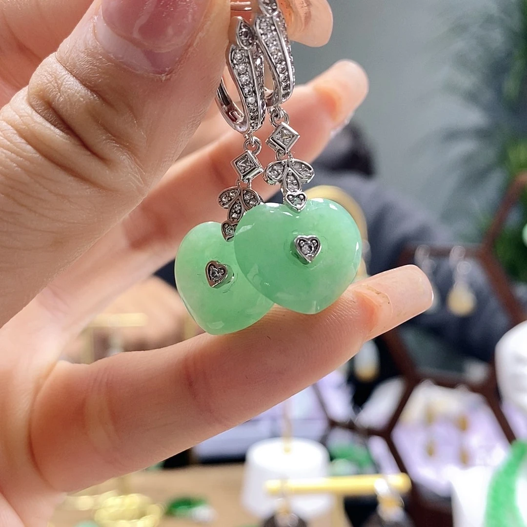 翡翠耳饰银S925镶嵌翡翠