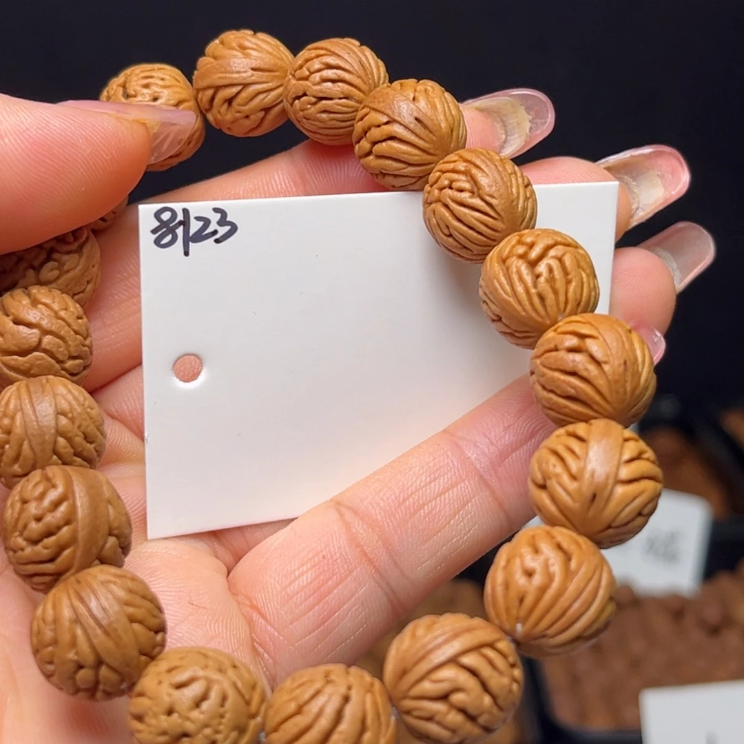 桃核手串绣球13左右成品