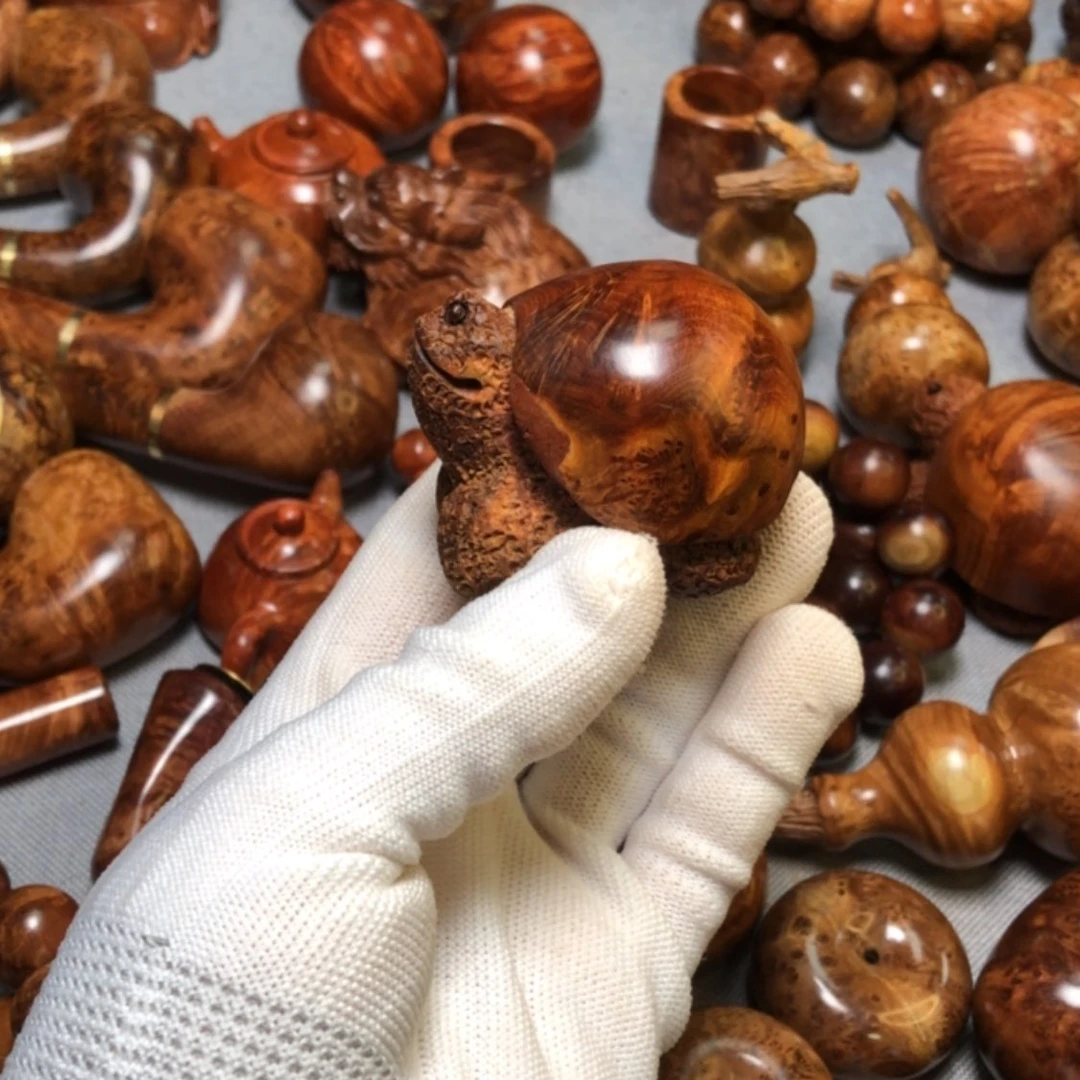 【闪购商品】木麻梨疙瘩火琉璃手把件