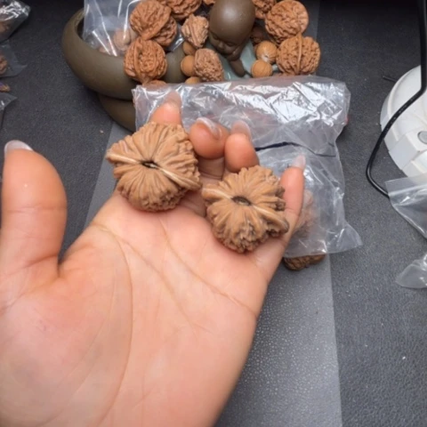 文玩核桃把件四座楼