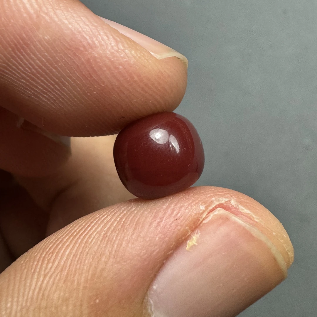 南红牛血红老型单珠尺寸9.2/8.3无裂