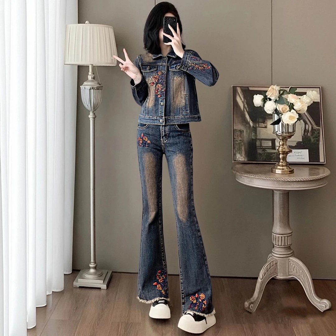 牛仔套装女2025春修身显瘦复古轻熟风两件套短款外套搭微喇牛仔裤