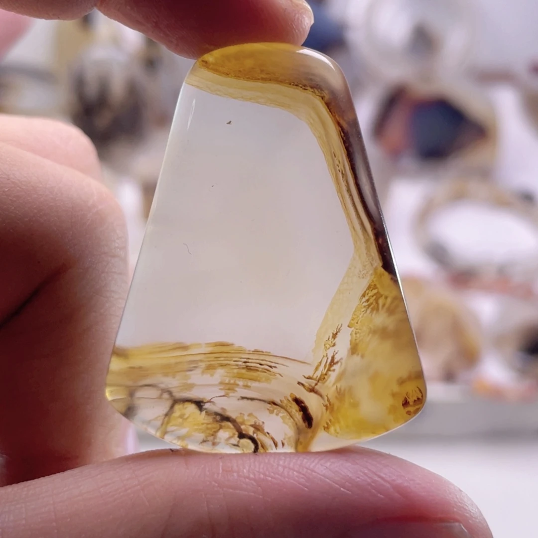 玛瑙/玉髓未镶嵌珠宝奇石