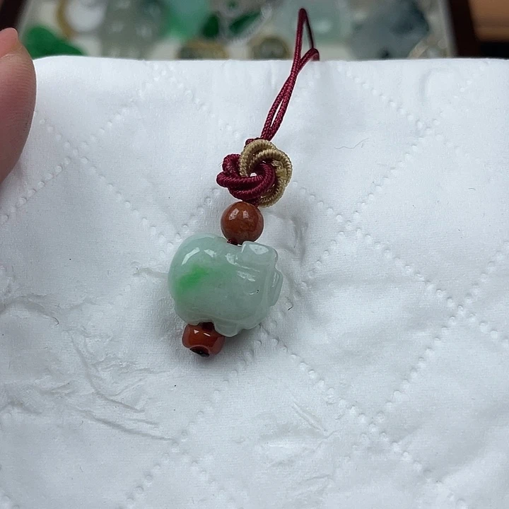 翡翠未镶嵌颈饰天然翡翠