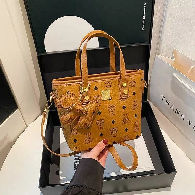 4拉链斜挎包适合高个子女生的包包潮流桶包单肩休闲