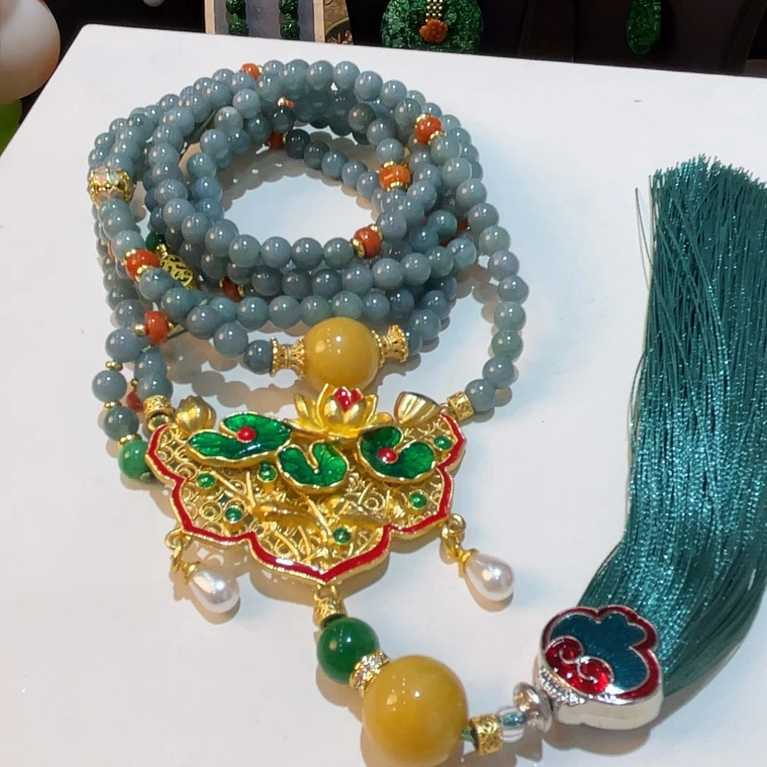 翡翠未镶嵌项链斜挎