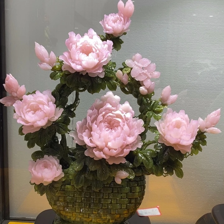 未镶嵌蛇纹石玉（覆膜）珠宝奇石