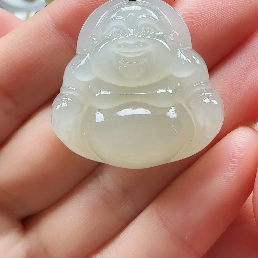 和田玉颈饰未镶嵌华*