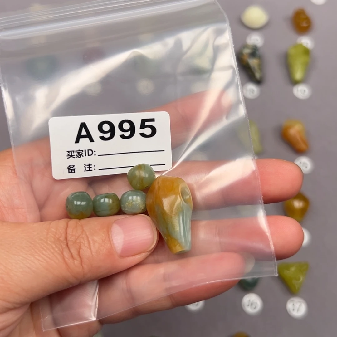 未镶嵌蛇纹石玉颈饰大*