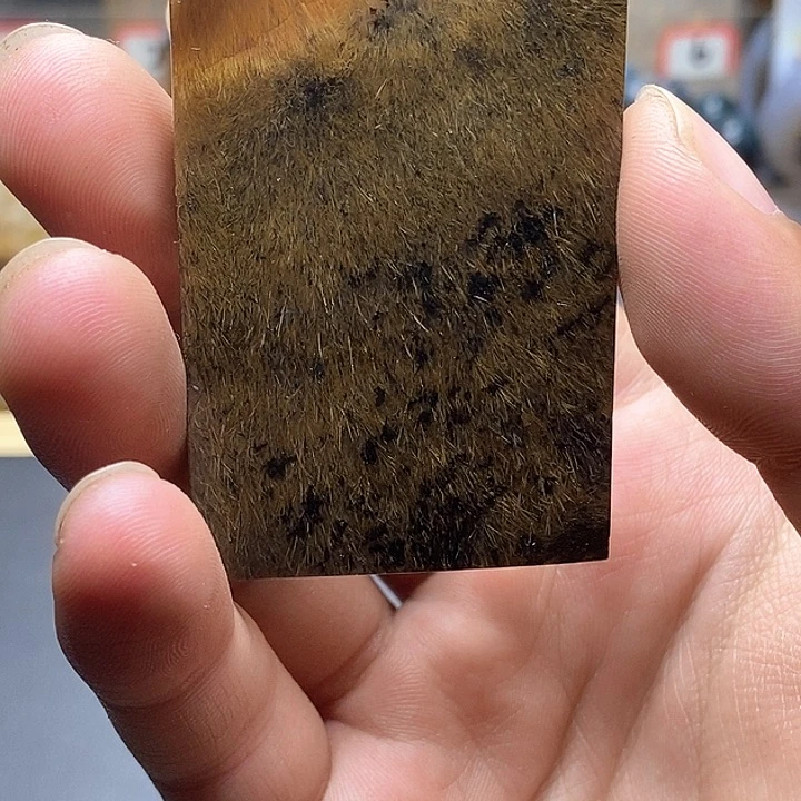 玛瑙/玉髓未镶嵌珠宝半成品赵**.