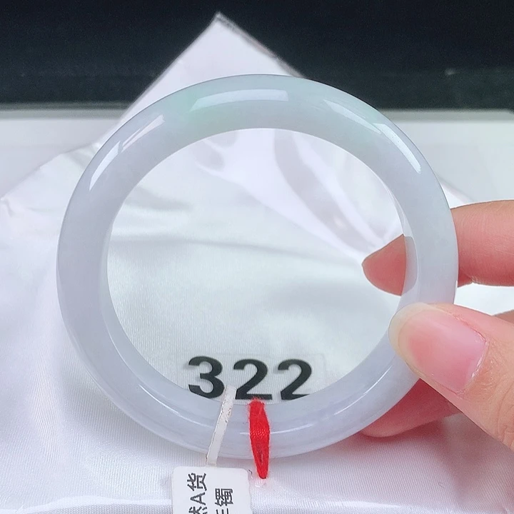 翡翠未镶嵌手镯翡翠