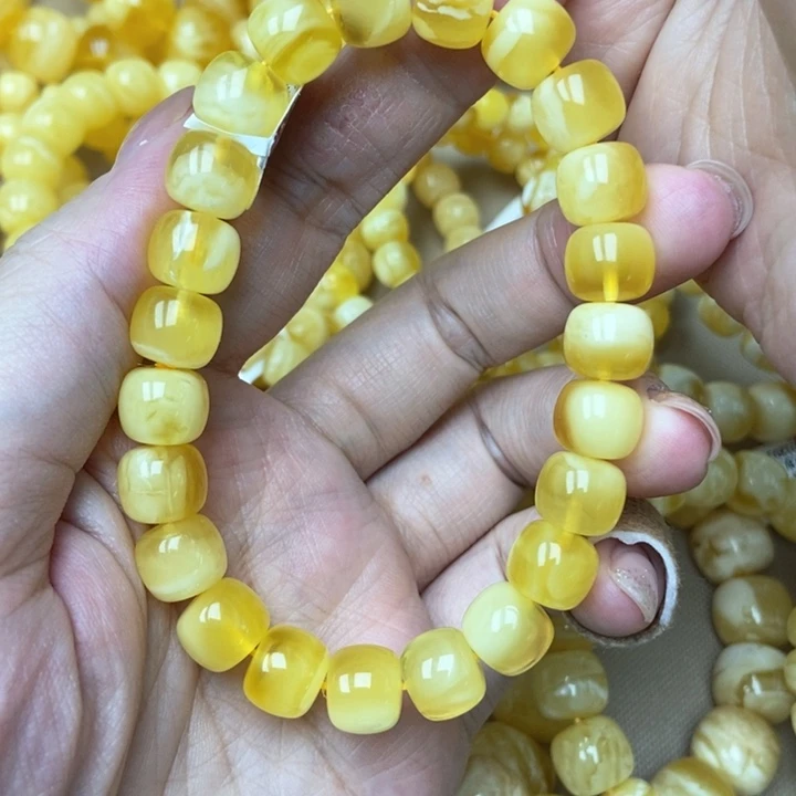 琥珀未镶嵌珠宝奇石102