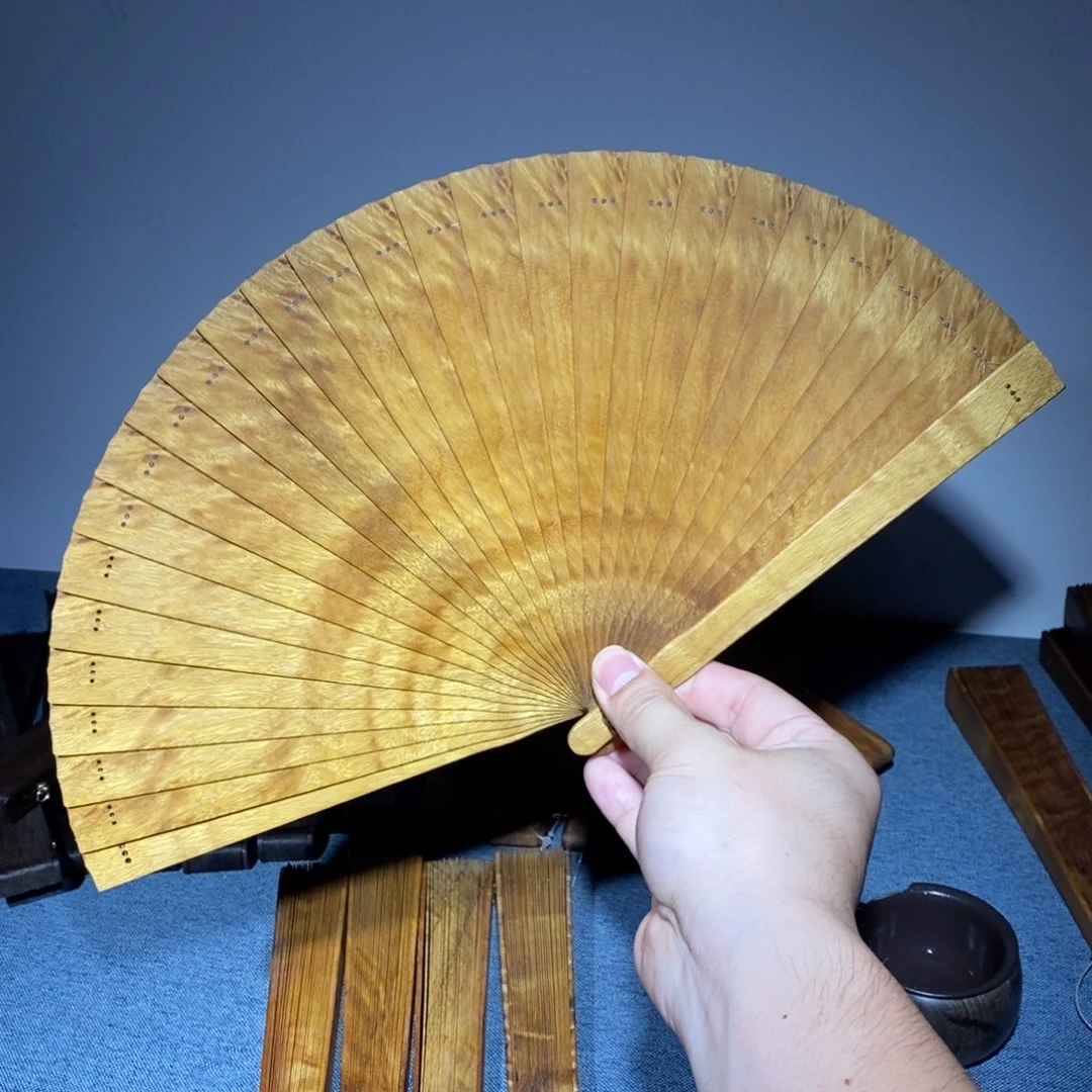 金丝楠森**N金丝楠扇子
