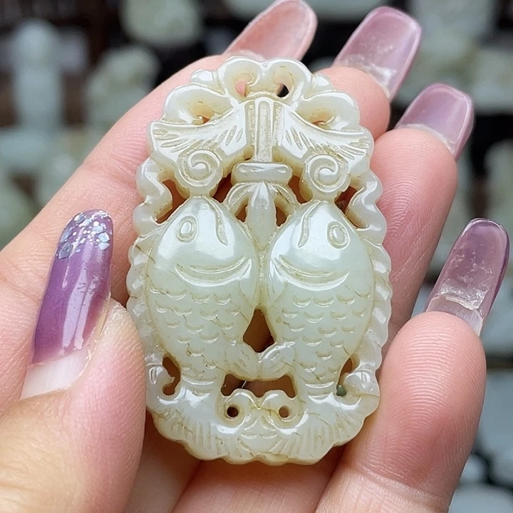 和田玉未镶嵌挂件