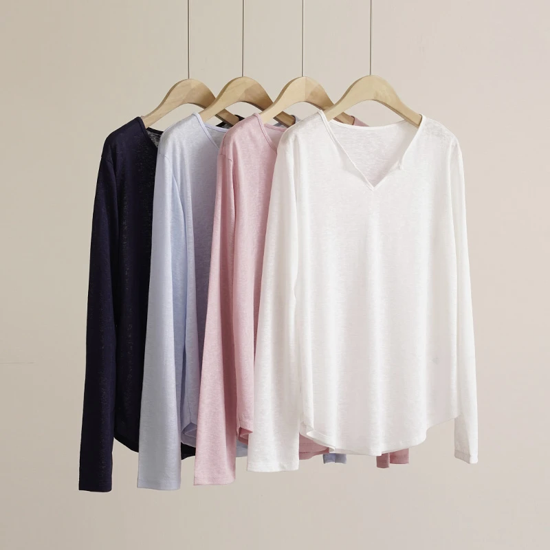 舒适感满分！天丝莱赛尔糖果色小V领慵懒感防晒女士上衣（250646）
