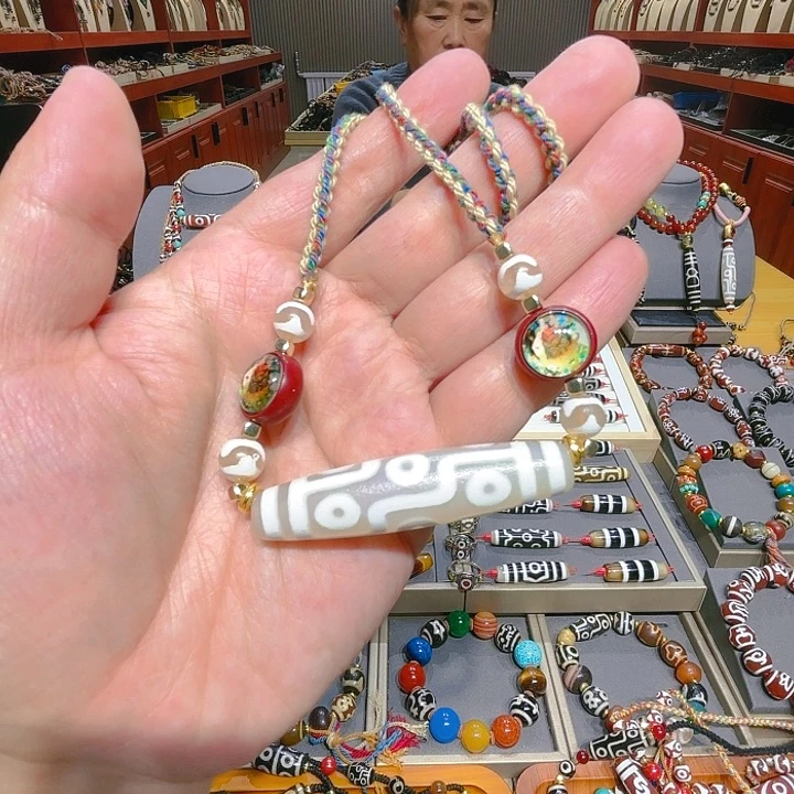 未镶嵌玛瑙/玉髓珠宝奇石