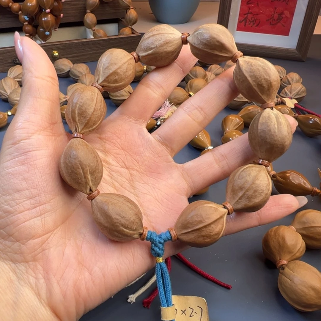 迪***迪橄榄核手串梅林铁核原皮鲨鱼背 20×27