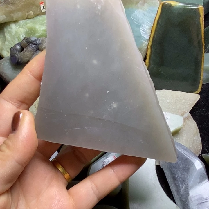 和田玉（糖玉）未镶嵌挂件