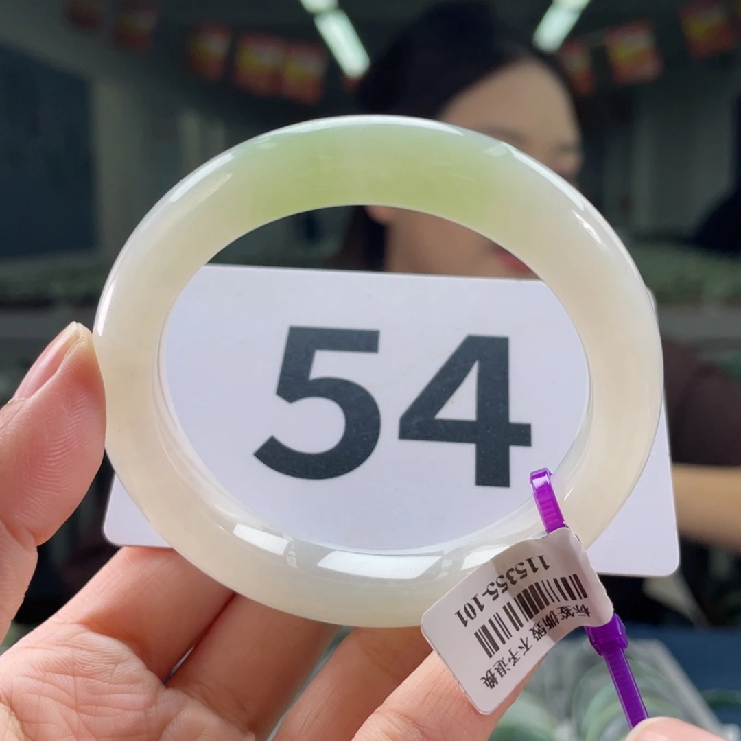 未镶嵌手镯和田玉55