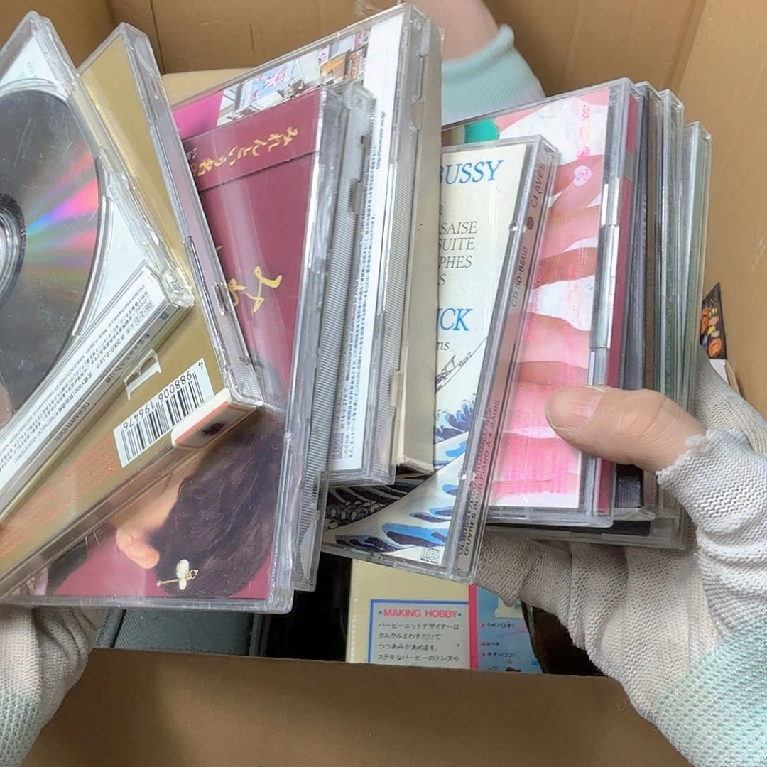 普*多中古商品，瑕疵品，不保好坏。112
