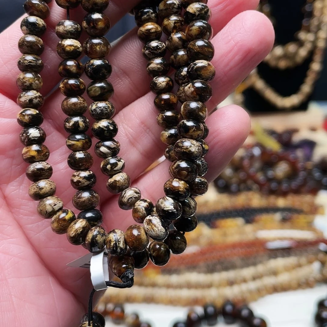 琥珀裸石未镶嵌小*米七10713