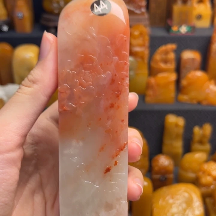 艹***心田黄石题材：工艺品