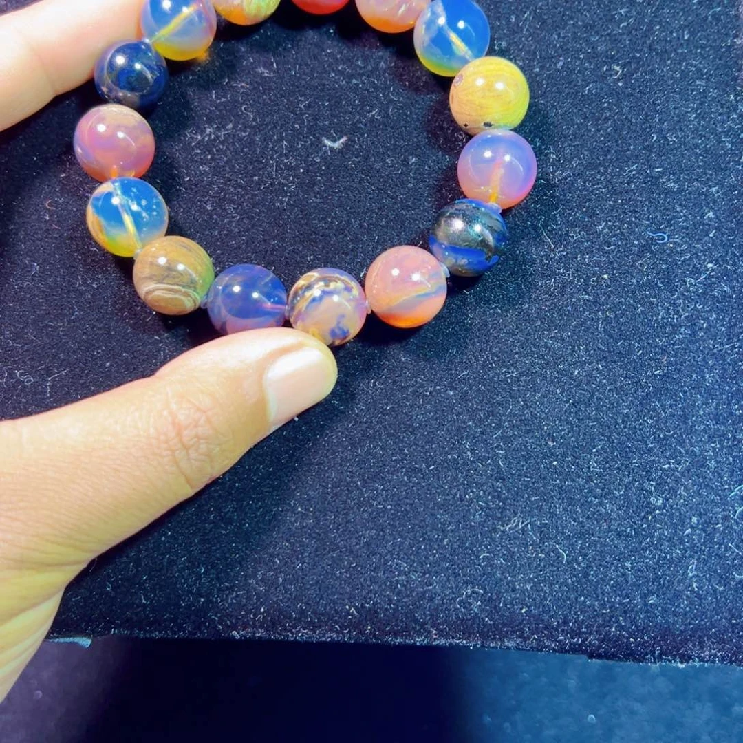 琥珀裸石未镶嵌琥珀