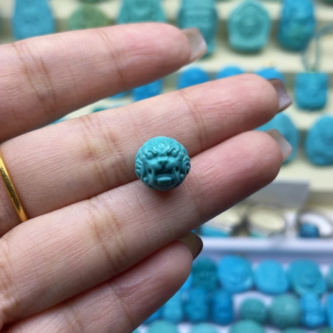 绿松石雕刻未镶嵌