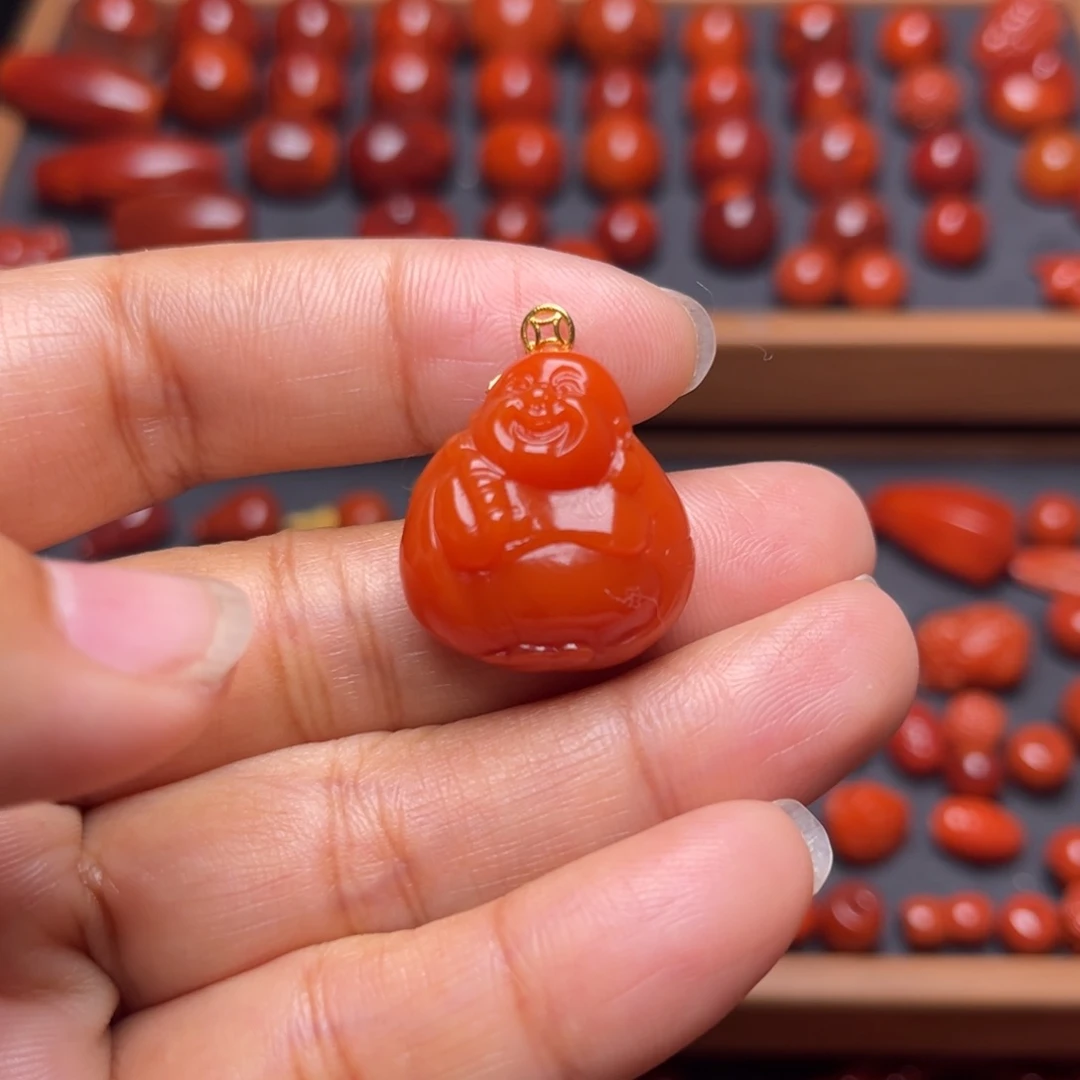 南红玛瑙配饰18K金镶嵌弥勒挂件