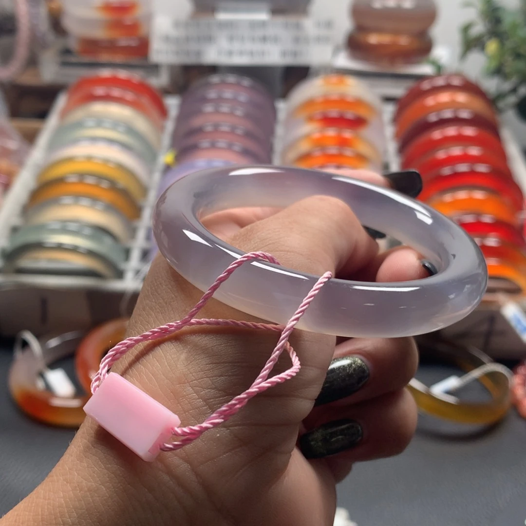 手镯玛瑙/玉髓未镶嵌.****姐