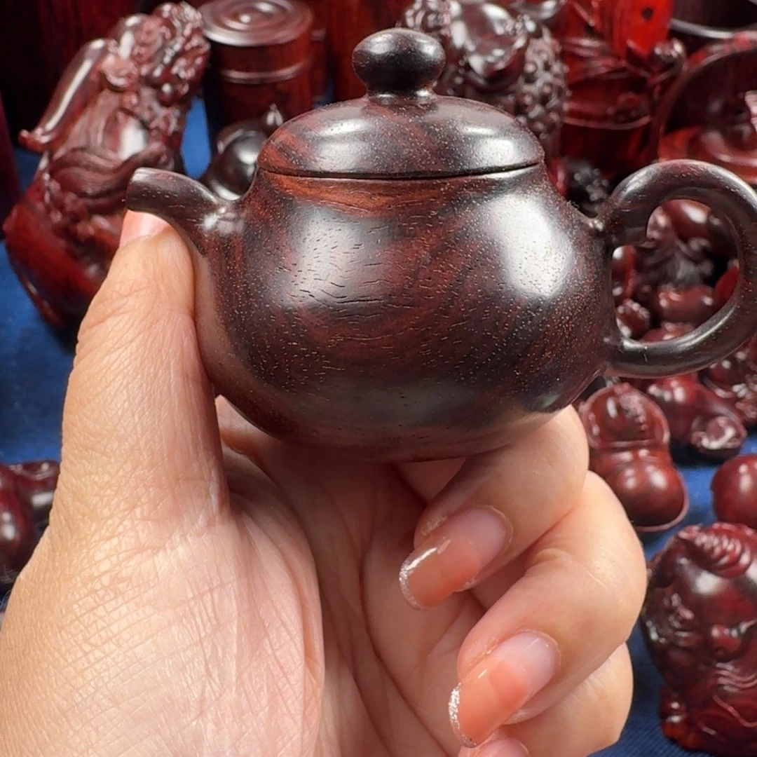 紫檀木类成套家具