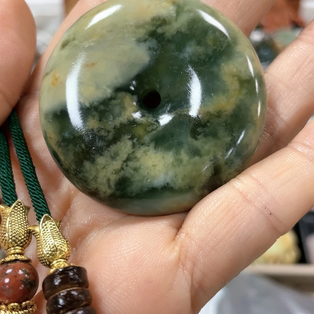 蛇纹石玉颈饰合金?****1