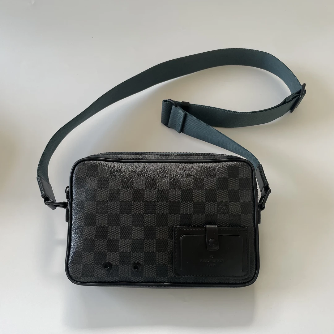 99新 LouisVuitton/路易威登 98新LV阿尔法相机包162-26/17/4