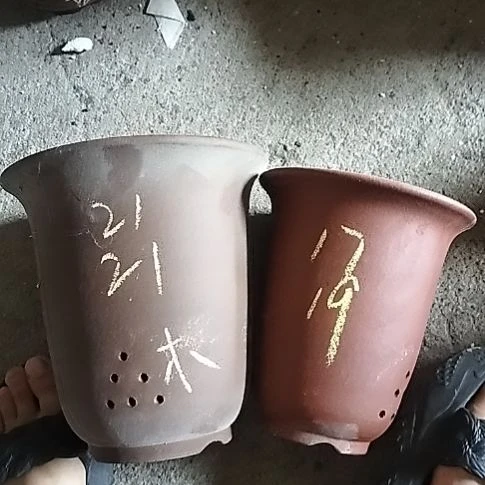 金钟套盆一大一小木