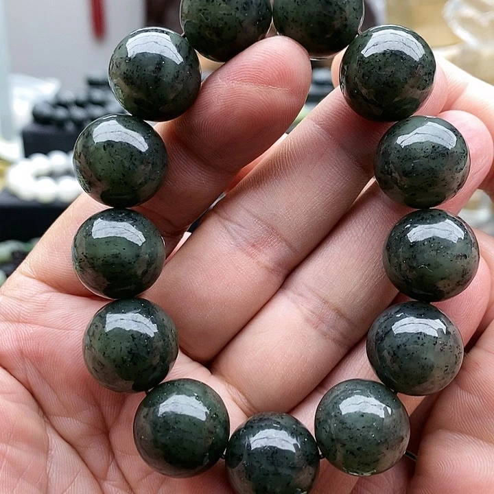 【闪购商品】未镶嵌手链和田玉18青花