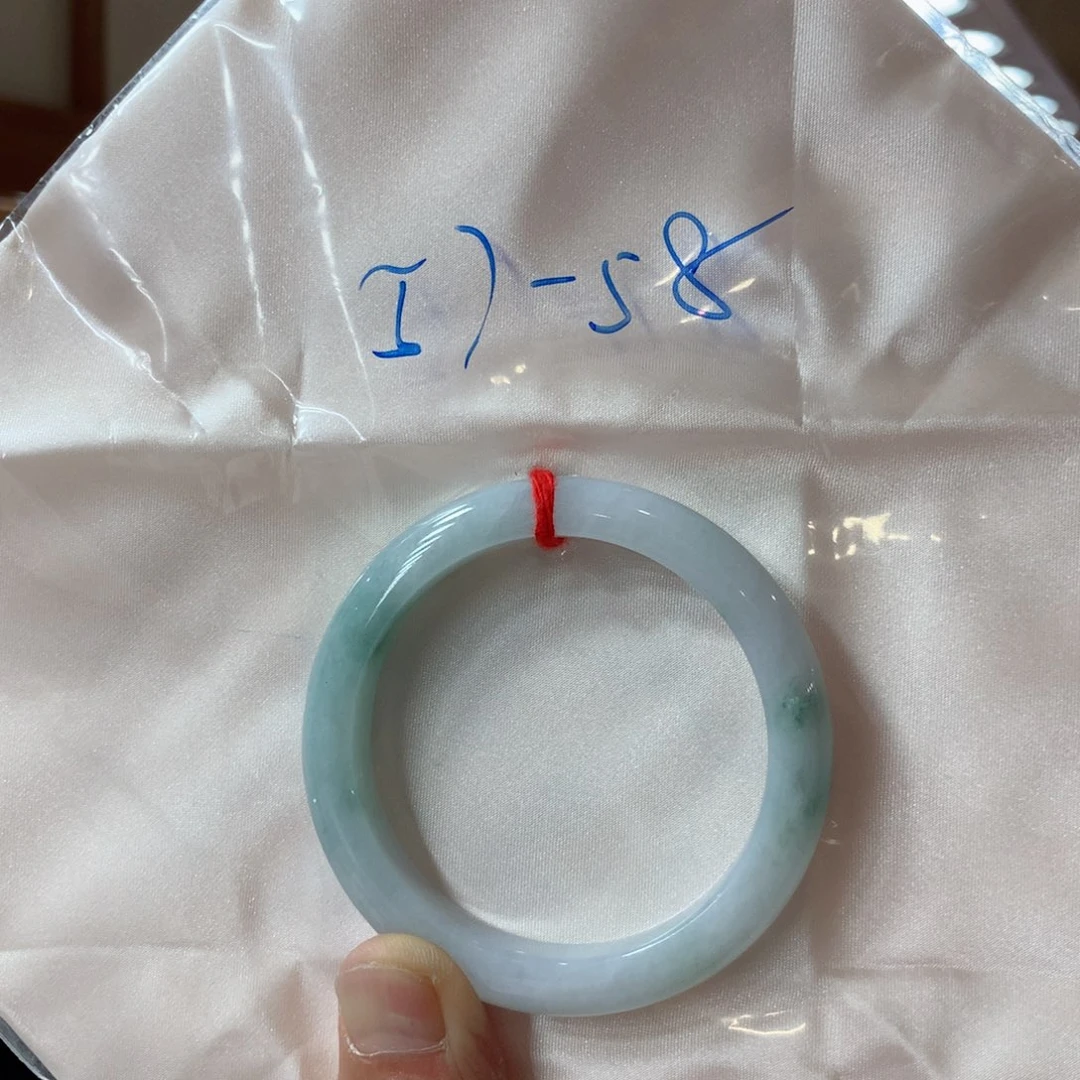 未镶嵌手镯翡翠买断
