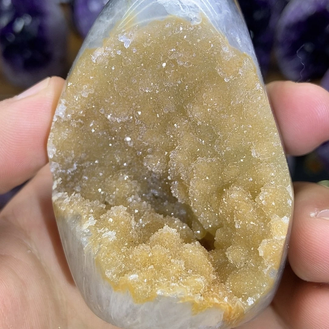 紫晶大型摆件（非配饰）未镶嵌