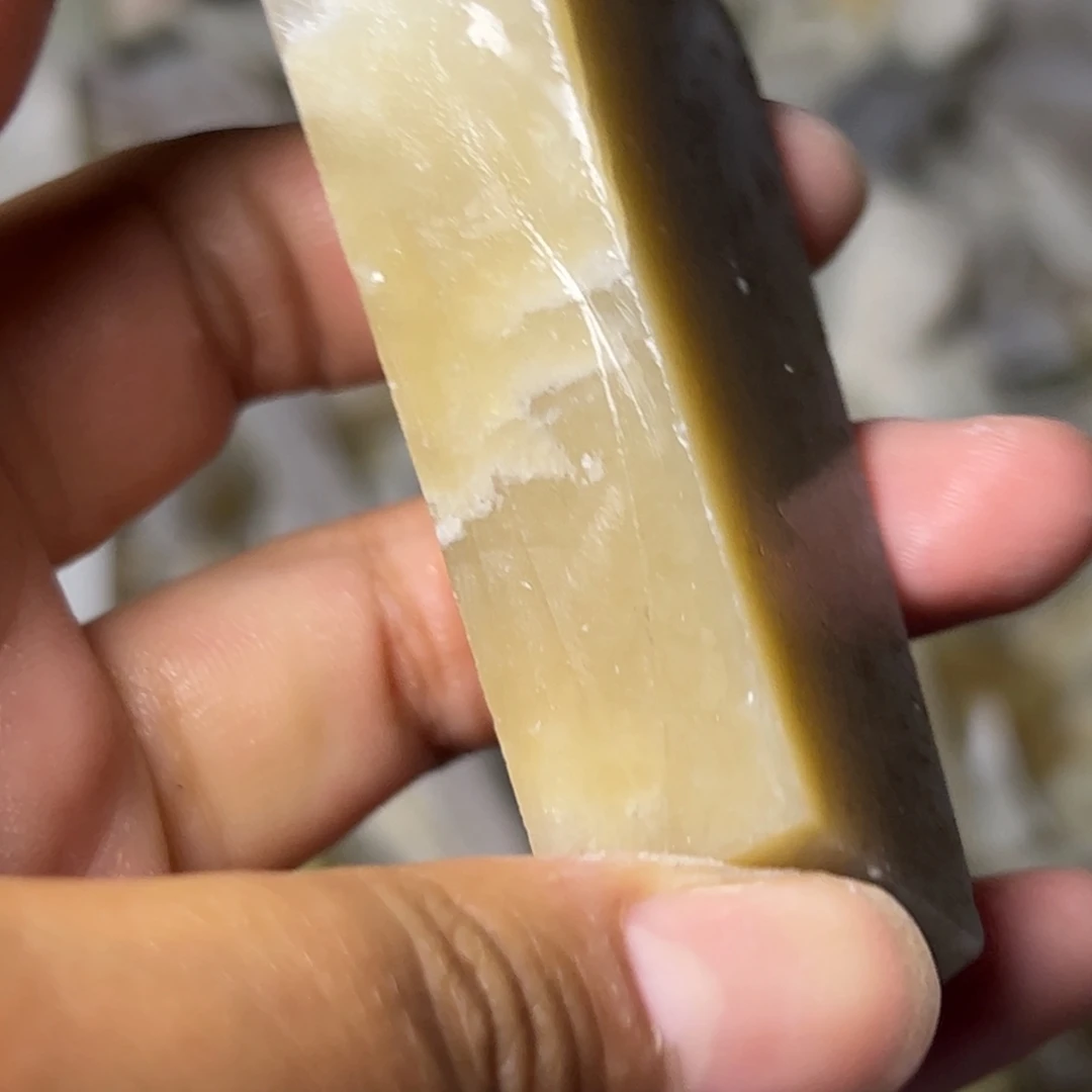 和田玉未镶嵌项链