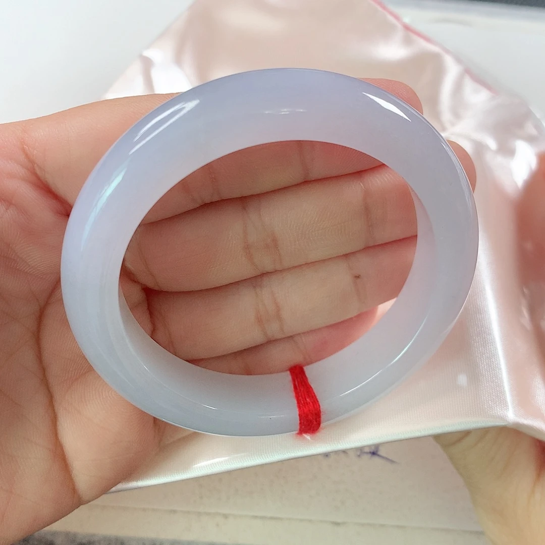 未镶嵌手镯翡翠开****布