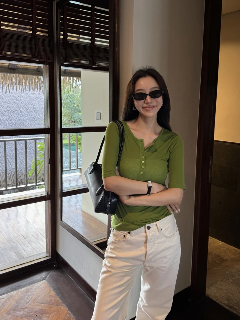 LiHuiEr李慧儿【所罗门群岛】2025显瘦高级气质设计短袖T恤LL02538